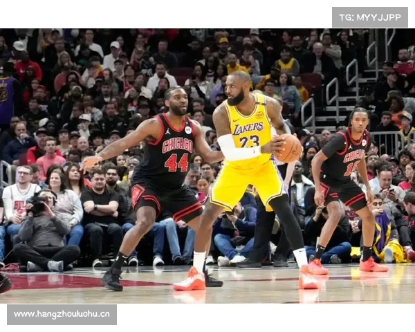 NBA!3月28日赛程:詹姆斯致命失误,湖人被绝杀; NBA!3月28日赛程:詹姆斯致命失误,湖人被绝杀;